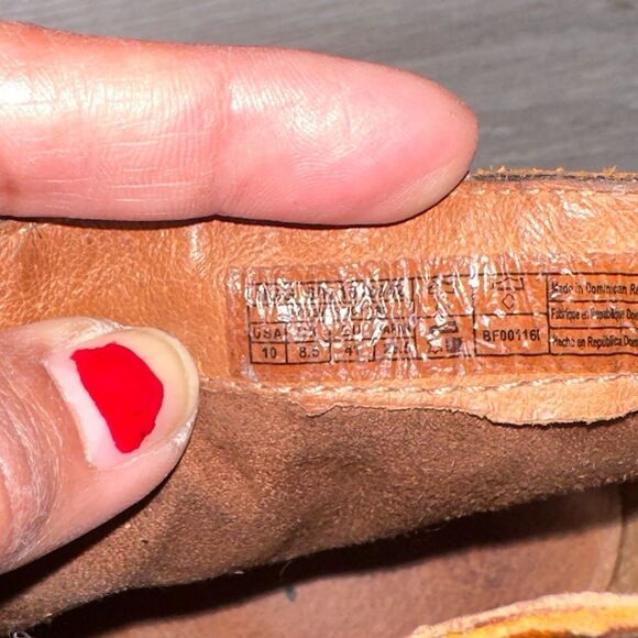 UGG BOOTS SIZE 10 - Picture 9 of 9